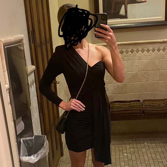 XRevolve Carmen Dress by Michael Costello size medium original $258 - Picture 5 of 6